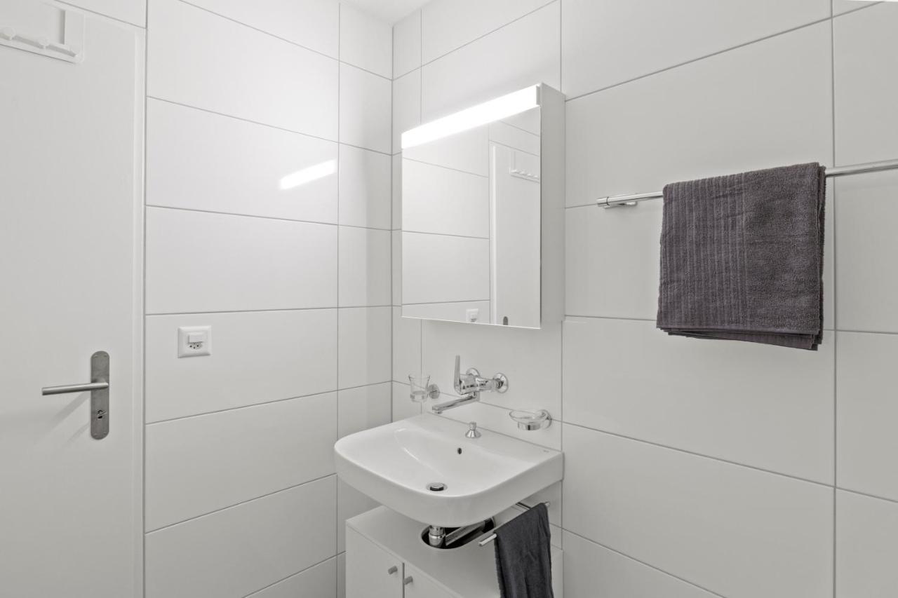 Pearlstay - City Center Twin Bed Workplace Washer Winterthur Exterior photo